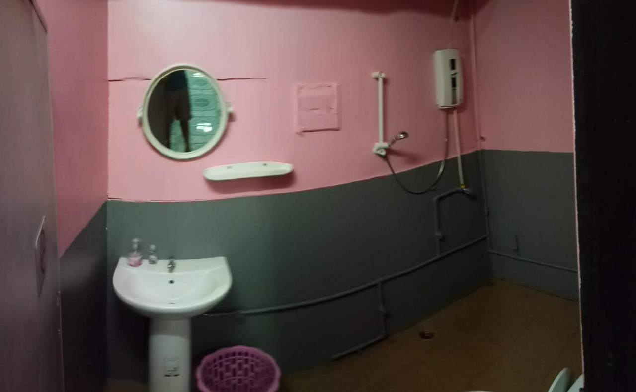 Wild & Wandering Backpacker Hostel & Bar Хаад Рин Номер фото